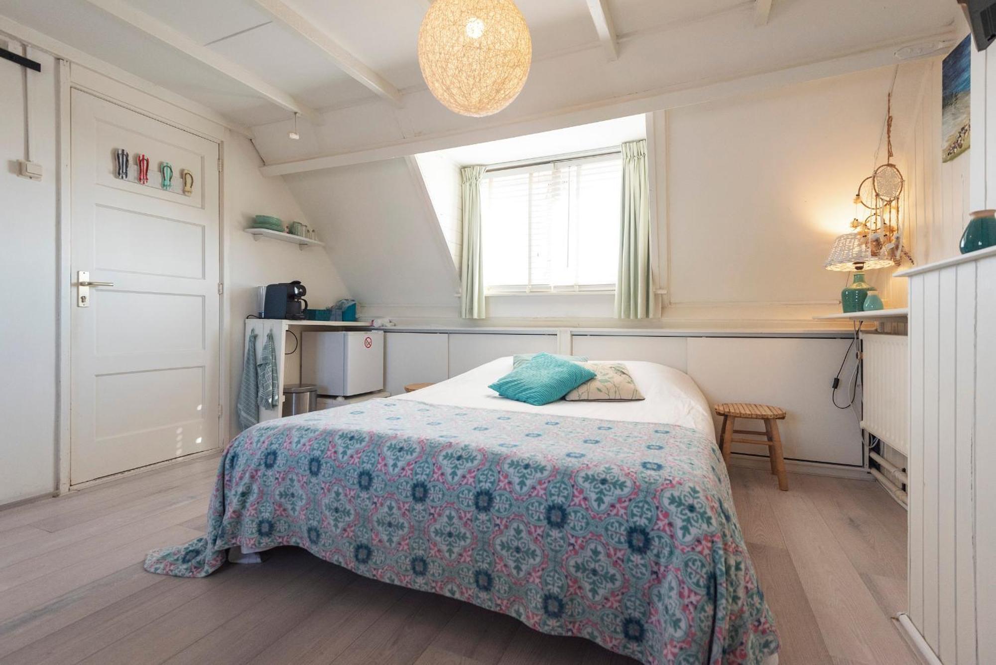 잔드보르트 비앤비 리틀 미스 선샤인 B&B 외부 사진