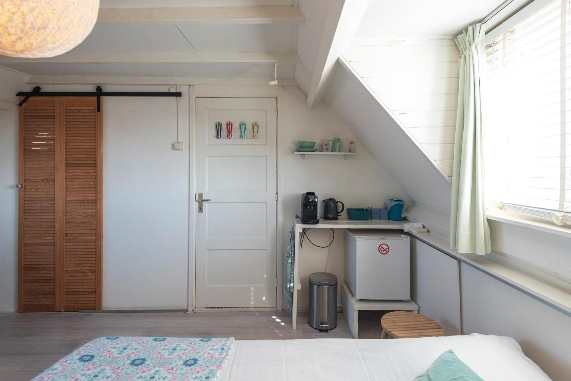 잔드보르트 비앤비 리틀 미스 선샤인 B&B 외부 사진