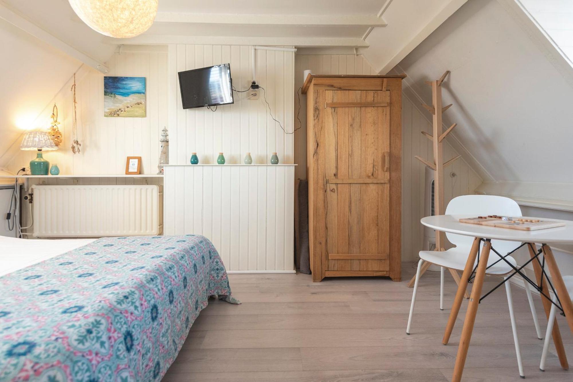 잔드보르트 비앤비 리틀 미스 선샤인 B&B 외부 사진